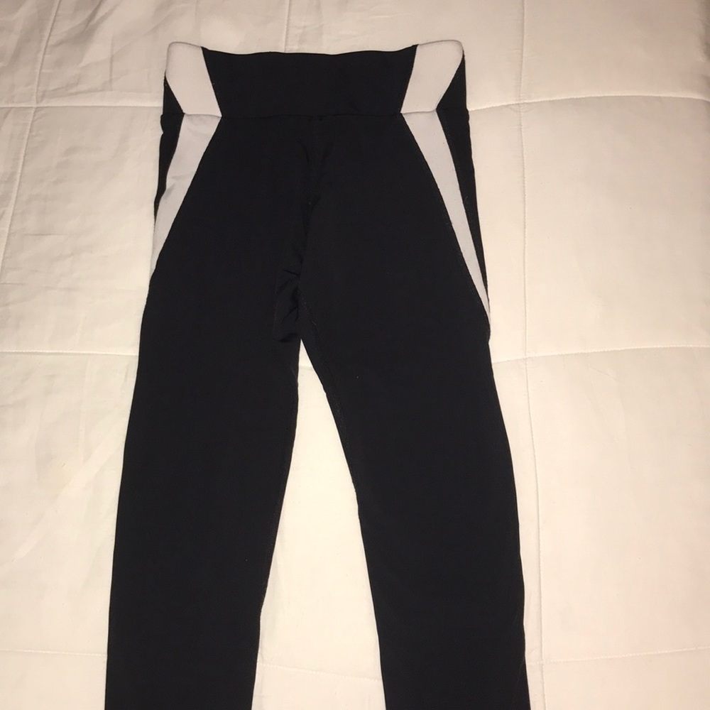 Monday Active Capri